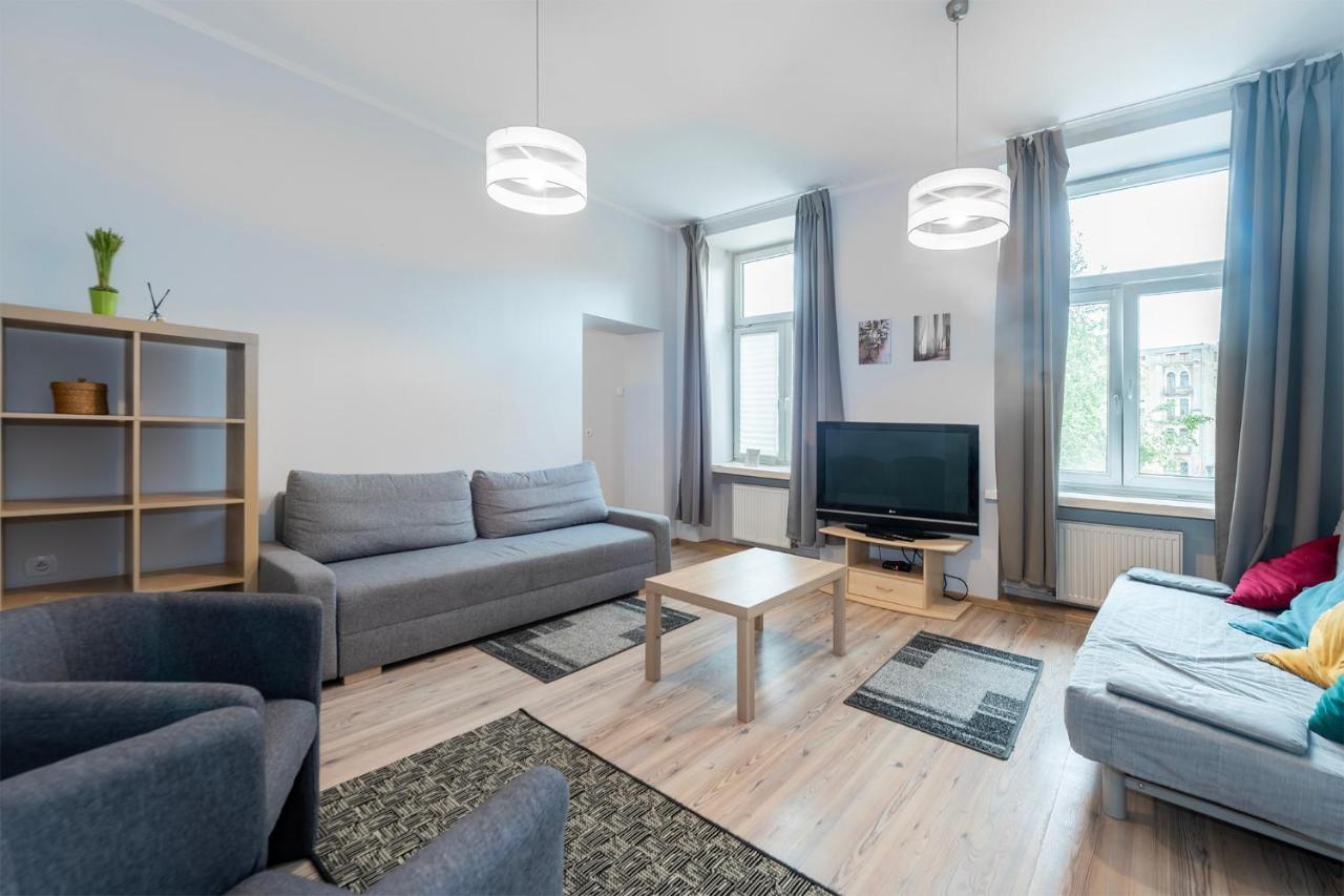 Essence Of Lodz-145M!Central-Secured-Comfy18Ppl!&Freeparking Eksteriør bilde